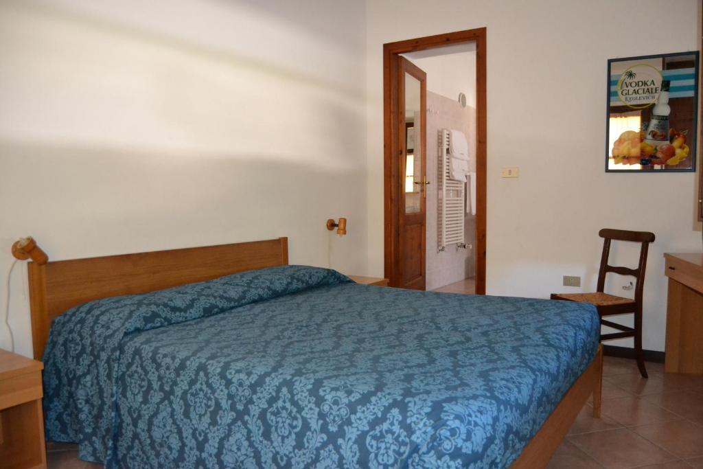 Trattoria Vecchio Mulino Bed & Breakfast Niella Tanaro Bilik gambar
